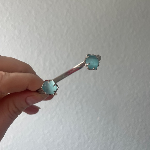 SOLD Kendra Scott Women’s Cuff Light Blue Silver - Picture 5 of 7